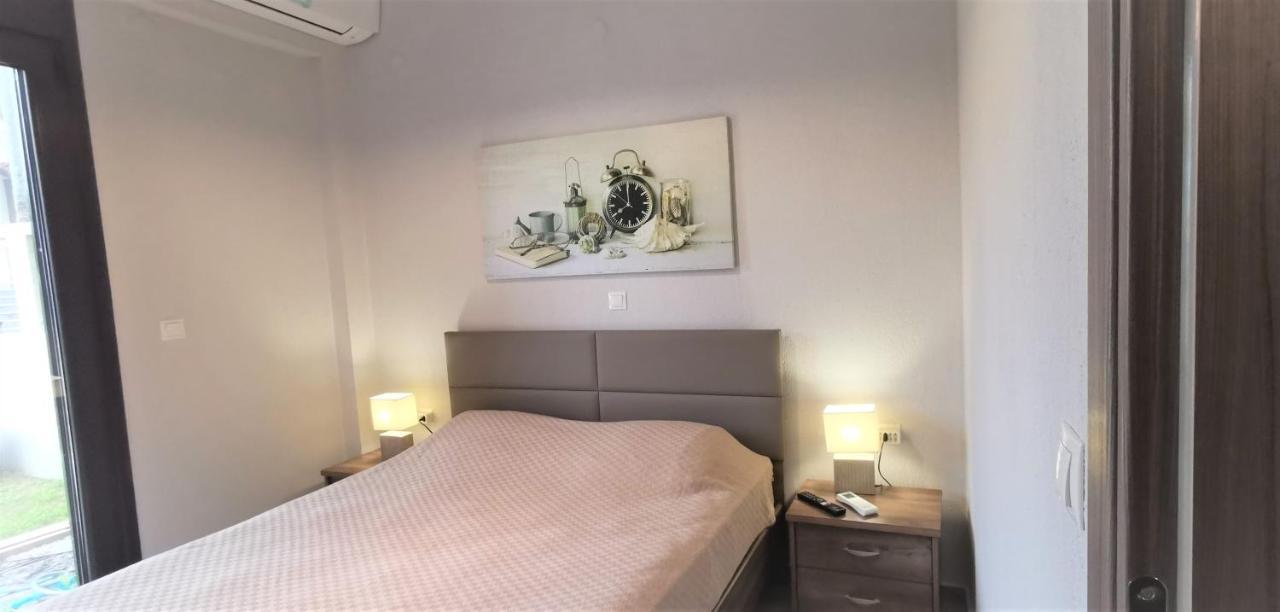Nikiti Modern Villa Экстерьер фото